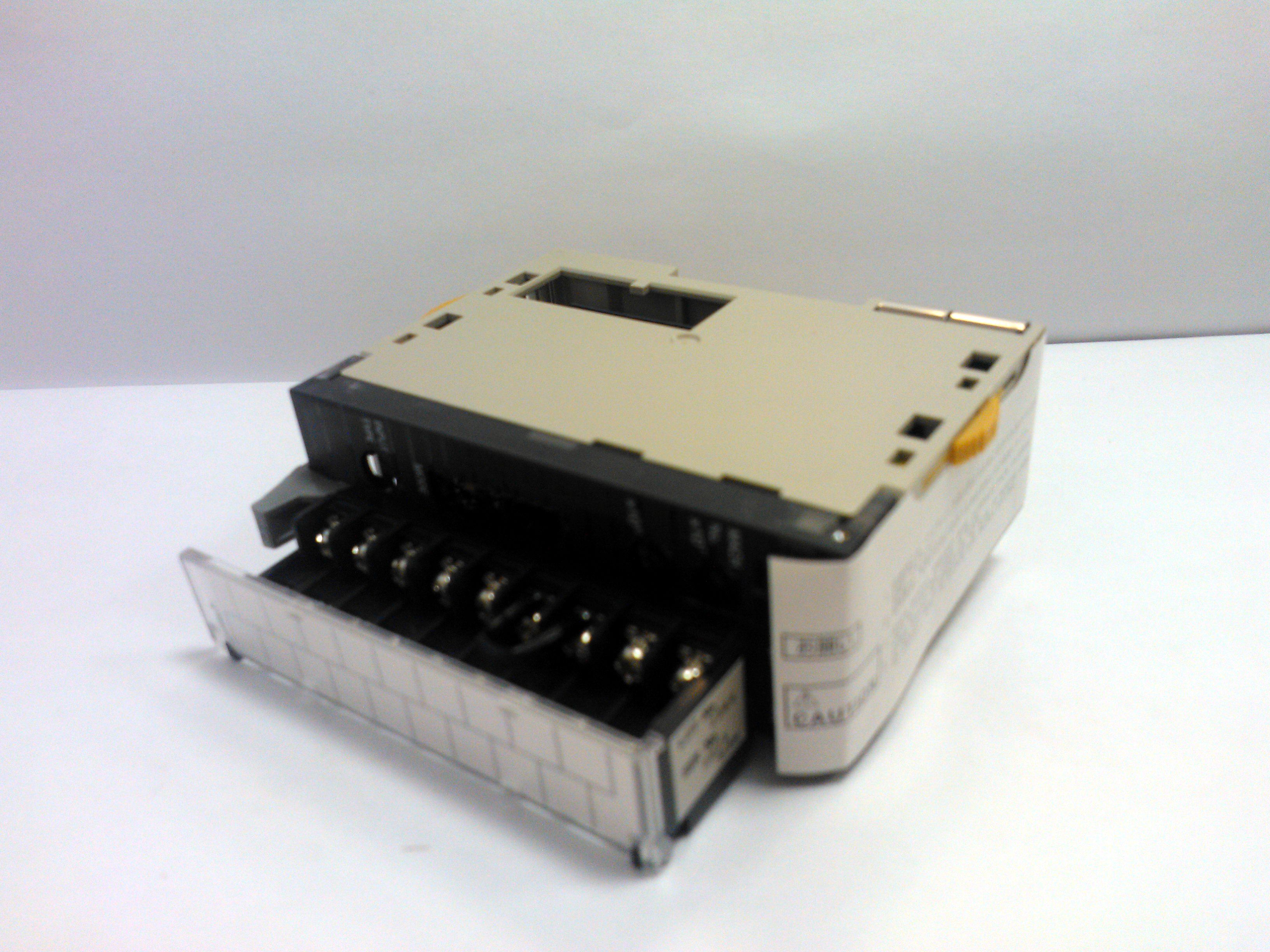 CJ1W-TC003