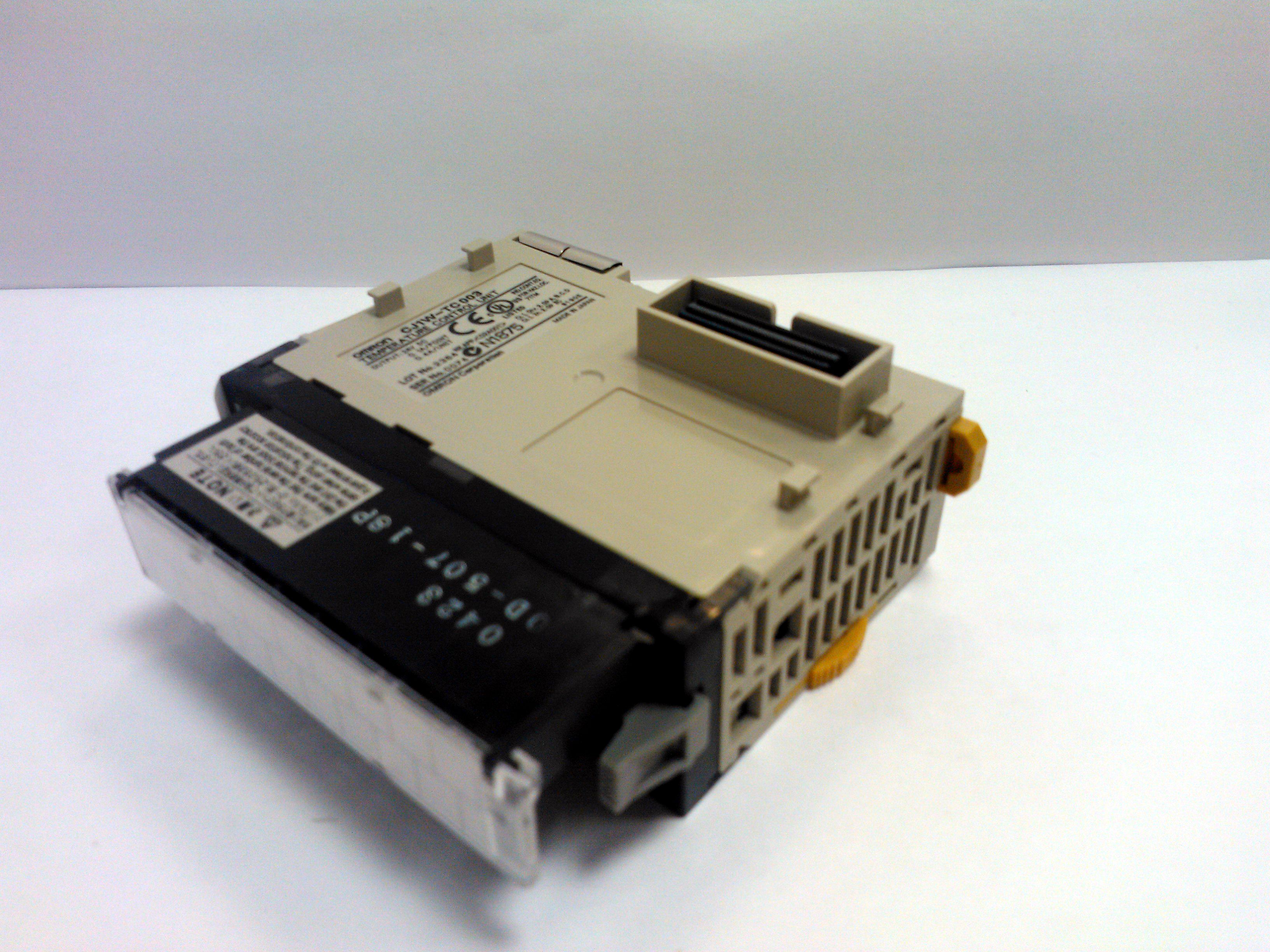 CJ1W-TC003